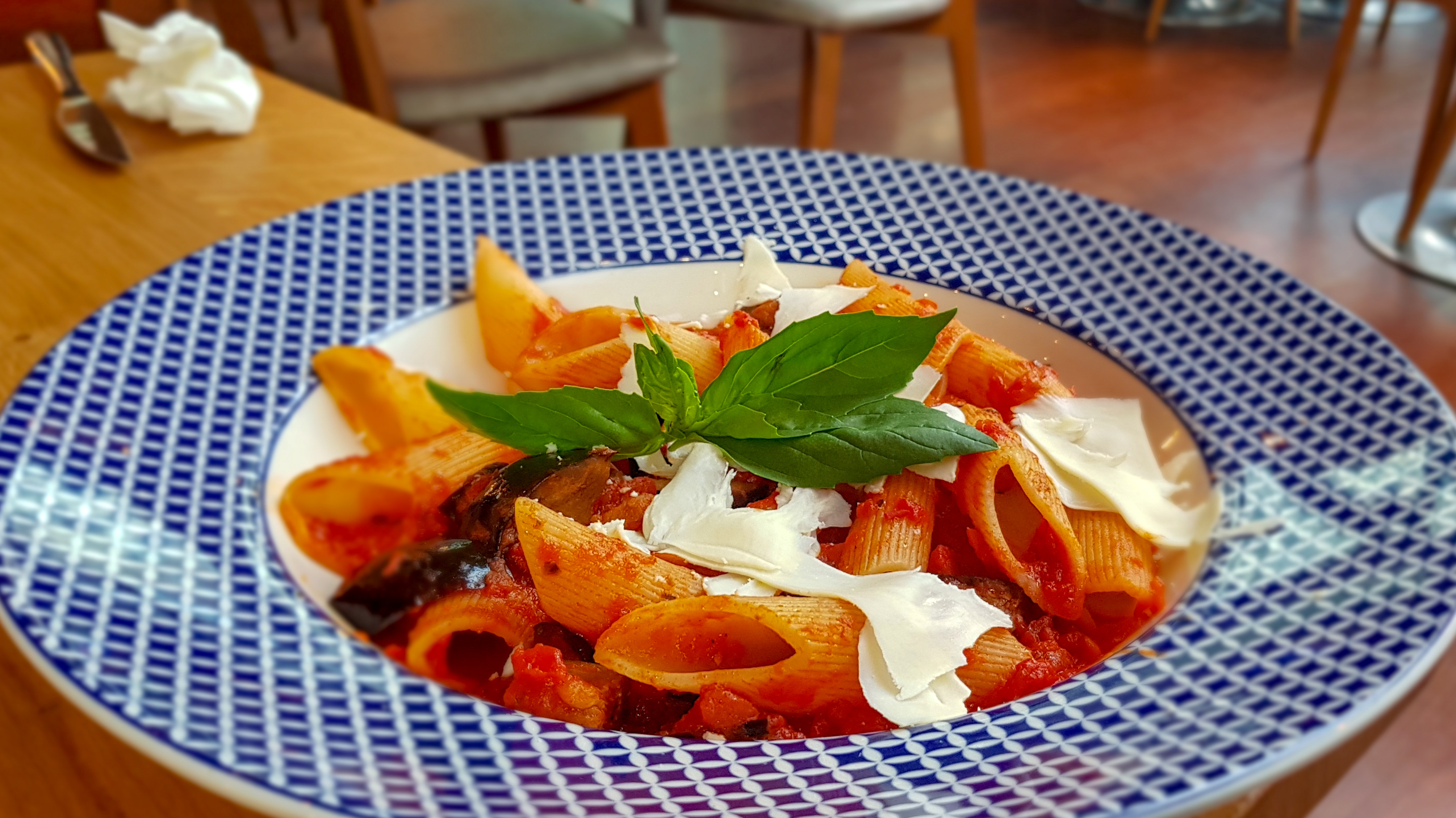 Aubergine & ricotta penne CLOSE